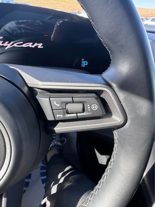 2022 Porsche Taycan 4S - Image 13 of 17