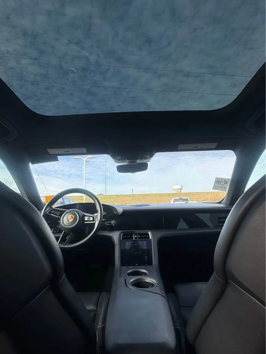 2022 Porsche Taycan 4S - Image 13 of 18