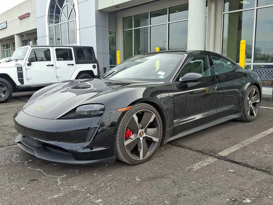 2022 Porsche Taycan 4S - Image 3 of 6