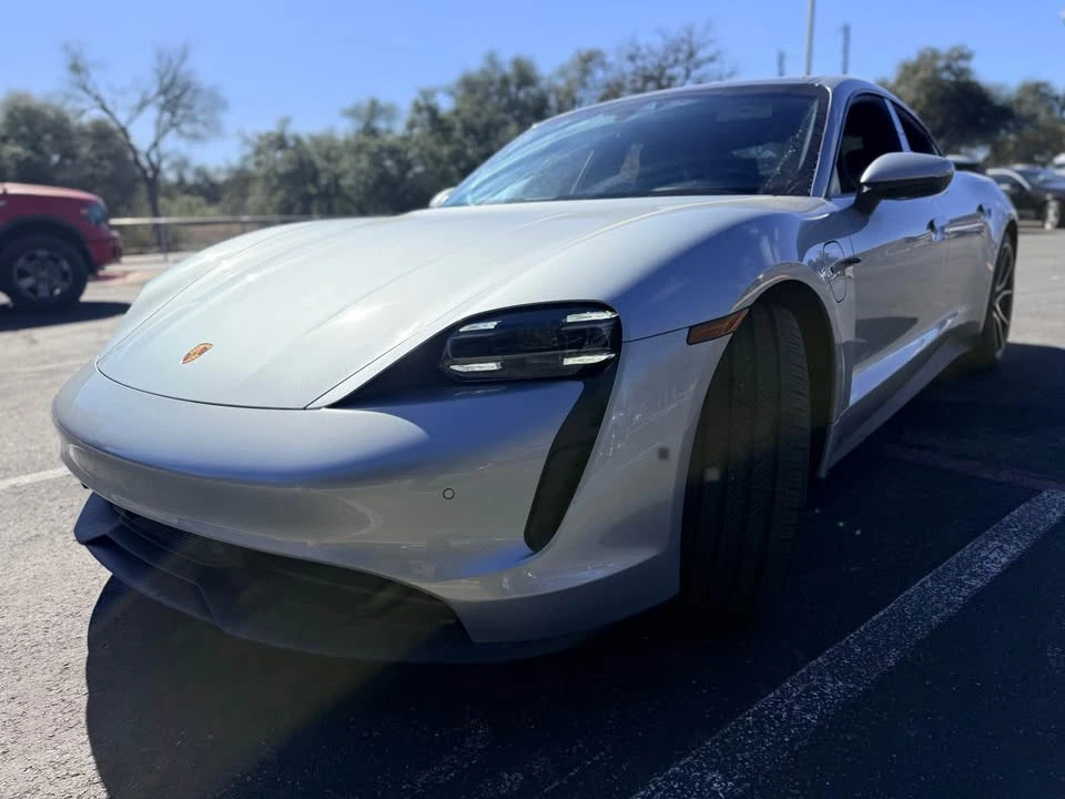 2022 Porsche Taycan 4S - Image 13 of 14