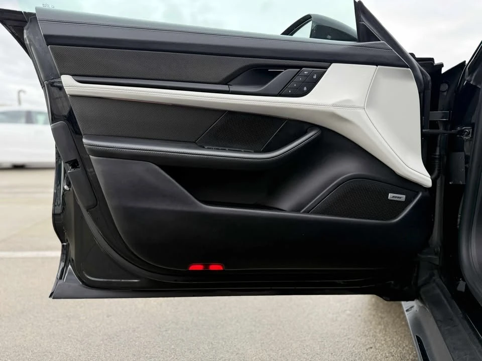 2022 Porsche Taycan 4S - Image 11 of 11
