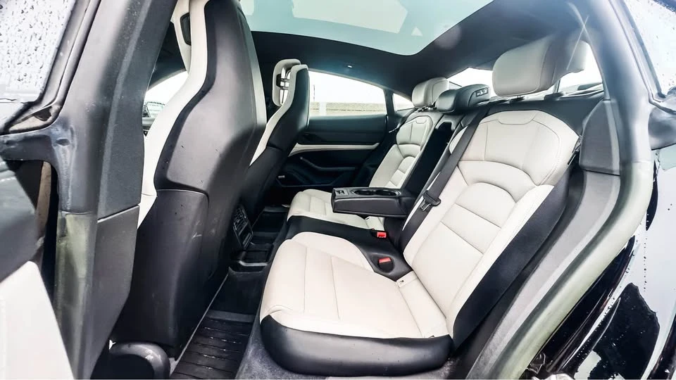 2022 Porsche Taycan 4S - Image 10 of 13