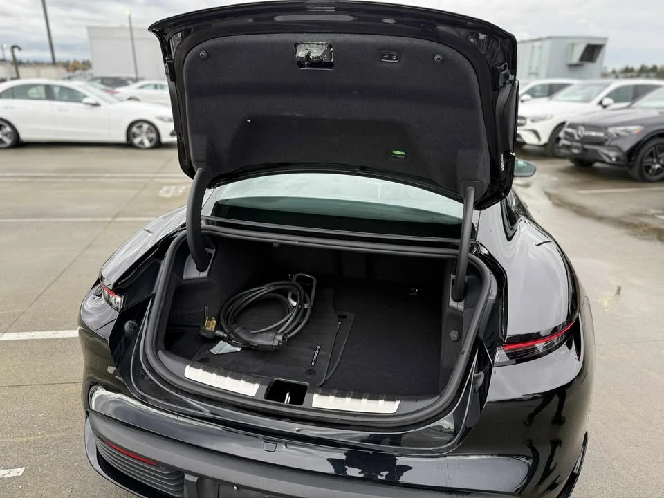 2022 Porsche Taycan 4S - Image 6 of 11