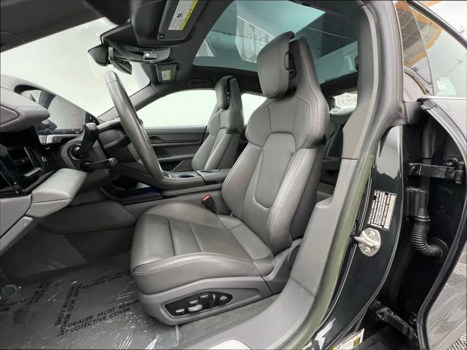 2022 Porsche Taycan 4S - Image 19 of 20