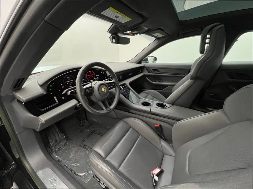 2022 Porsche Taycan 4S - Image 8 of 20