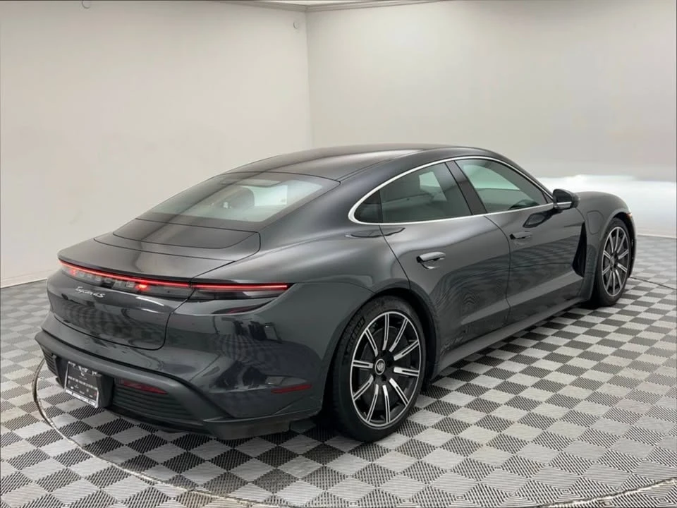 2022 Porsche Taycan 4S - Image 5 of 20