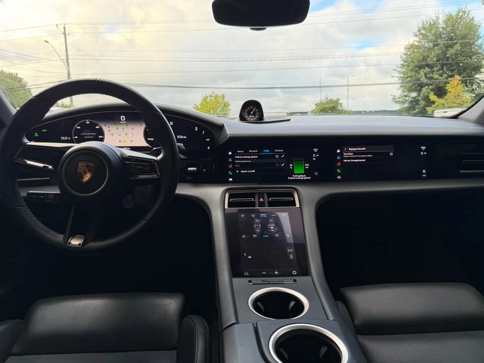 2022 Porsche Taycan 4S - Image 10 of 14