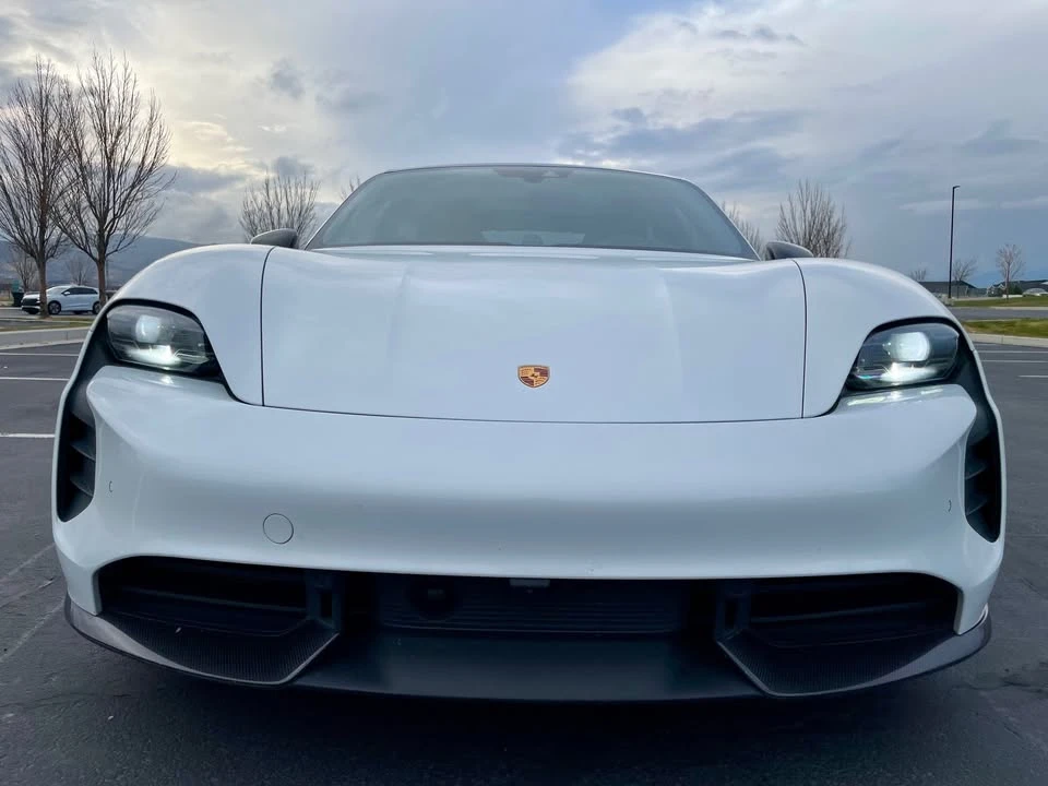 2022 Porsche Taycan 4S - Image 3 of 15