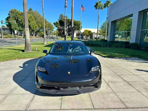 2022 Porsche Taycan Turbo