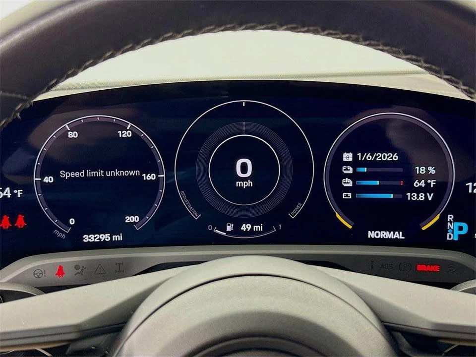 2022 Porsche Taycan - Image 10 of 20