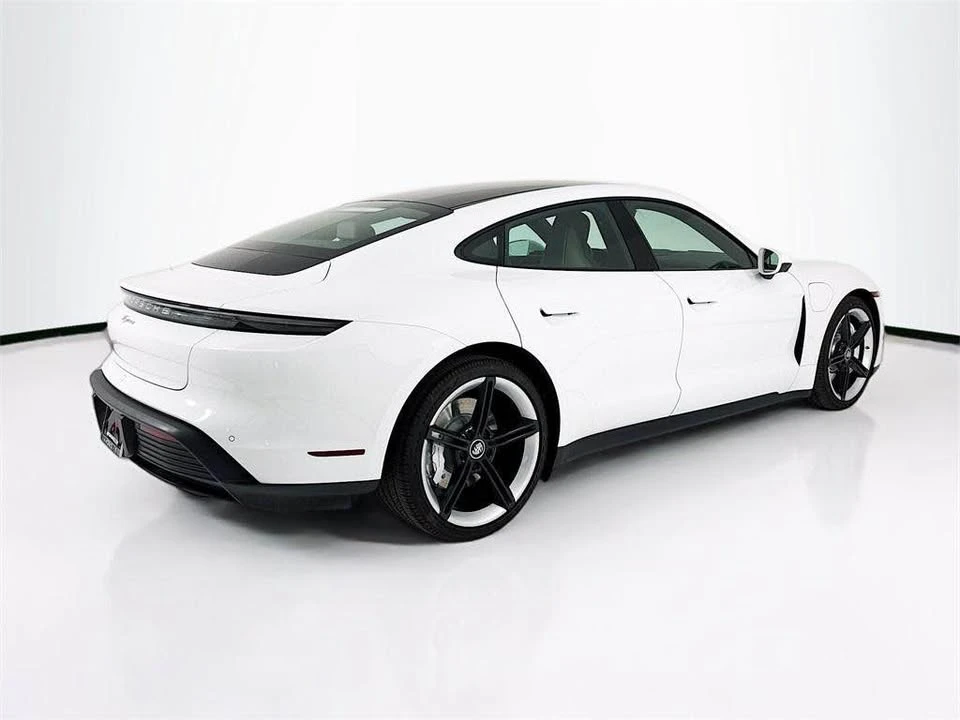 2022 Porsche Taycan - Image 4 of 20