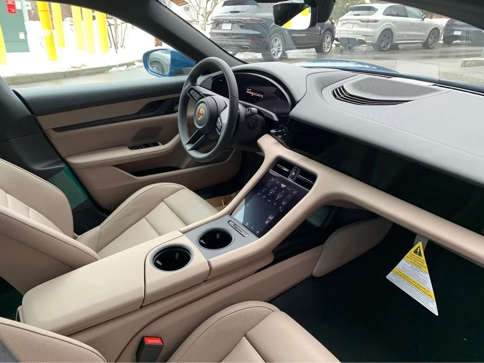 2022 Porsche Taycan - Image 5 of 8