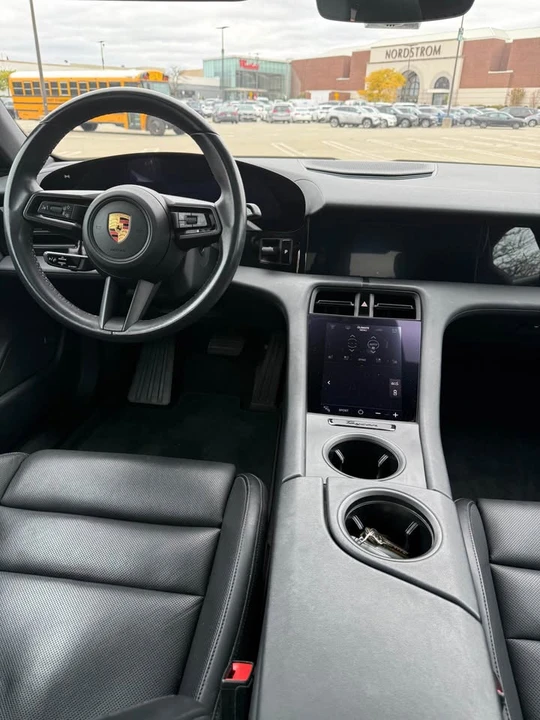 2022 Porsche Taycan - Image 12 of 20