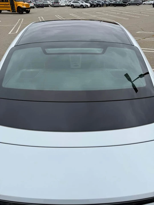2022 Porsche Taycan - Image 19 of 20