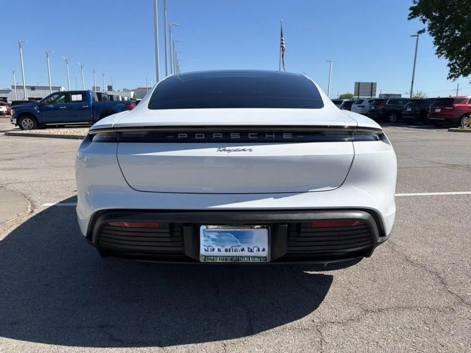 2022 Porsche Taycan - Image 3 of 18