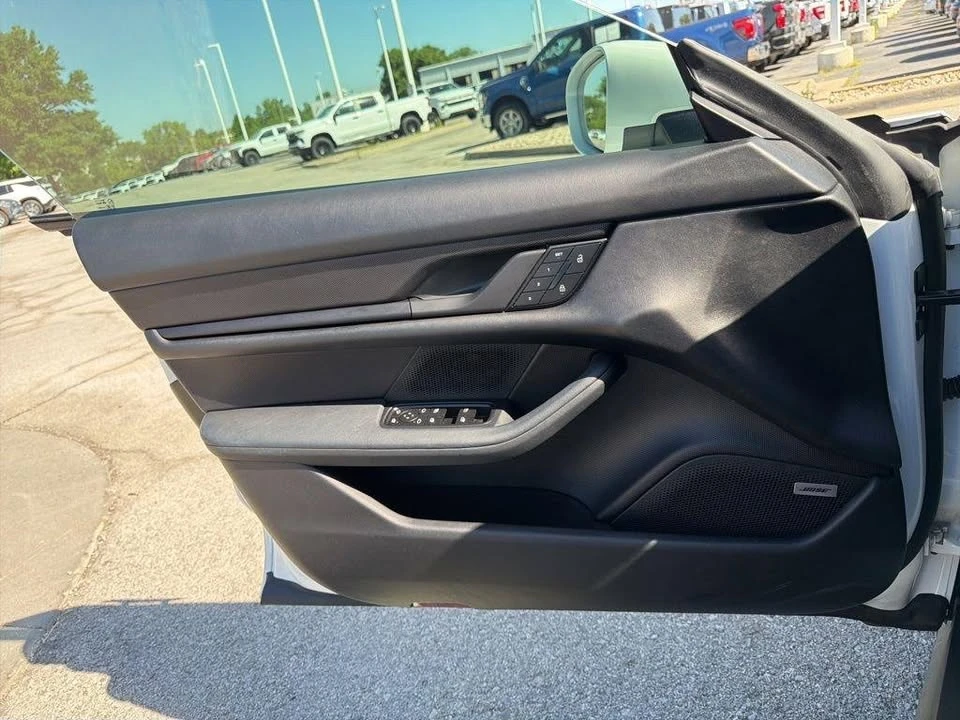 2022 Porsche Taycan - Image 18 of 18