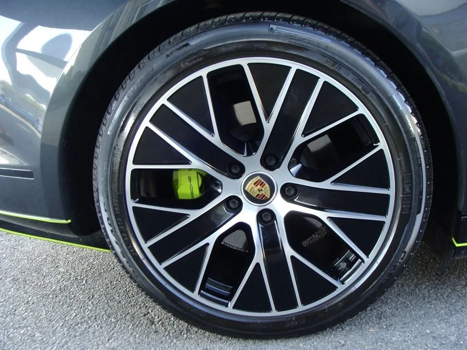 2022 Porsche Taycan - Image 19 of 20