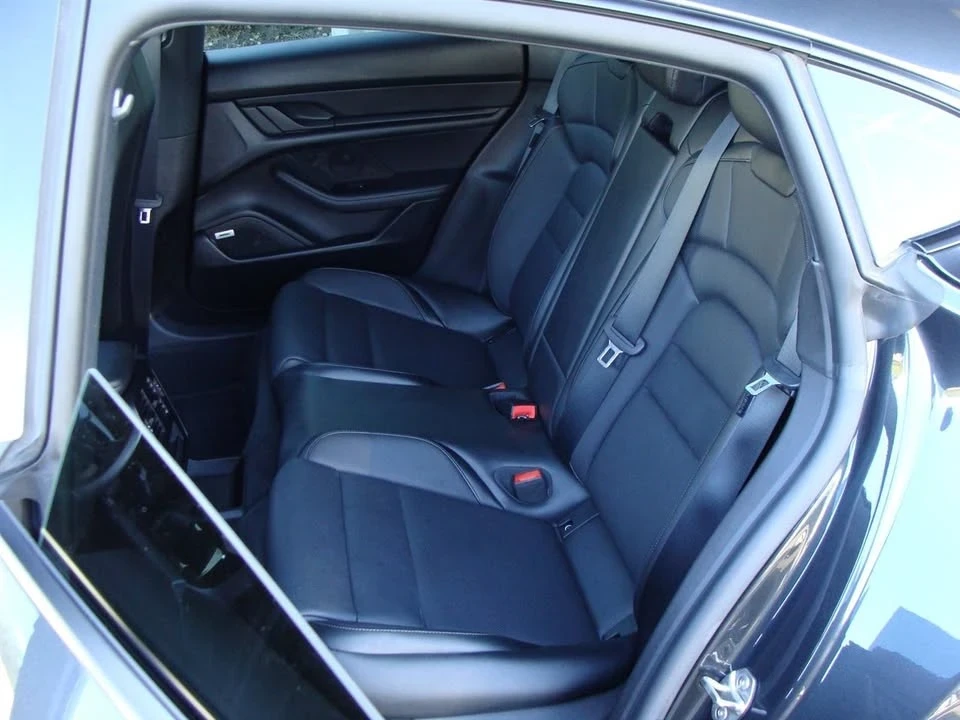 2022 Porsche Taycan - Image 7 of 20