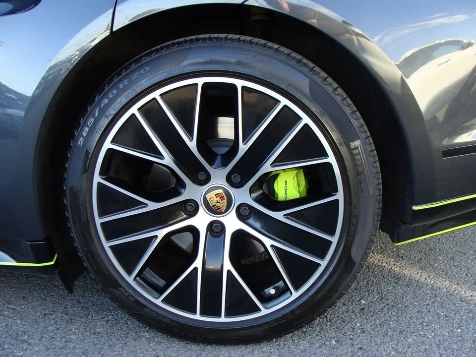 2022 Porsche Taycan - Image 17 of 20