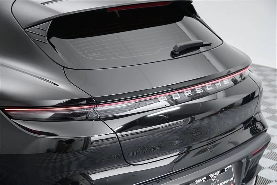 2022 Porsche Taycan 4 - Image 11 of 20