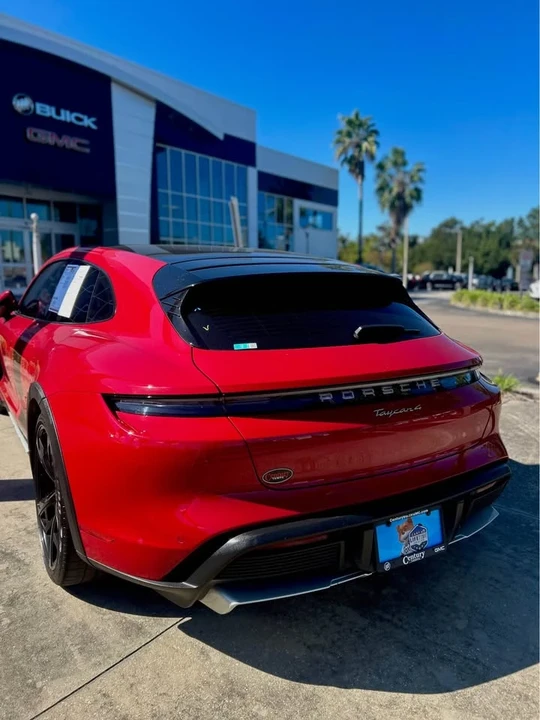 2022 Porsche Taycan 4S - Image 2 of 2