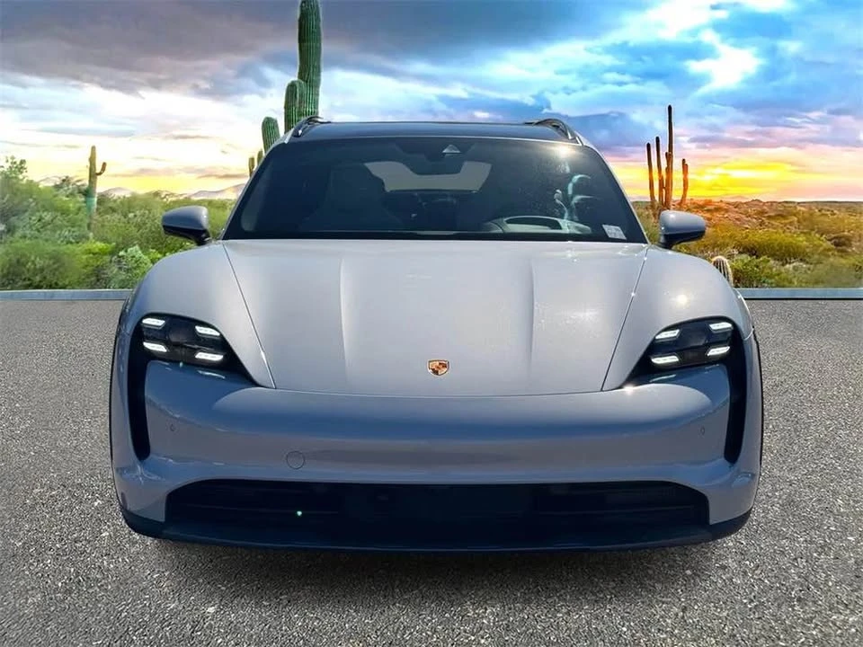 2022 Porsche Taycan 4 - Image 6 of 8