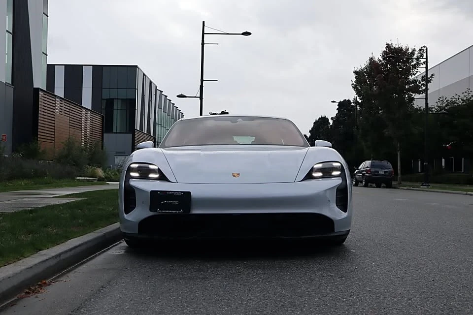 2022 Porsche Taycan GTS - Image 3 of 18