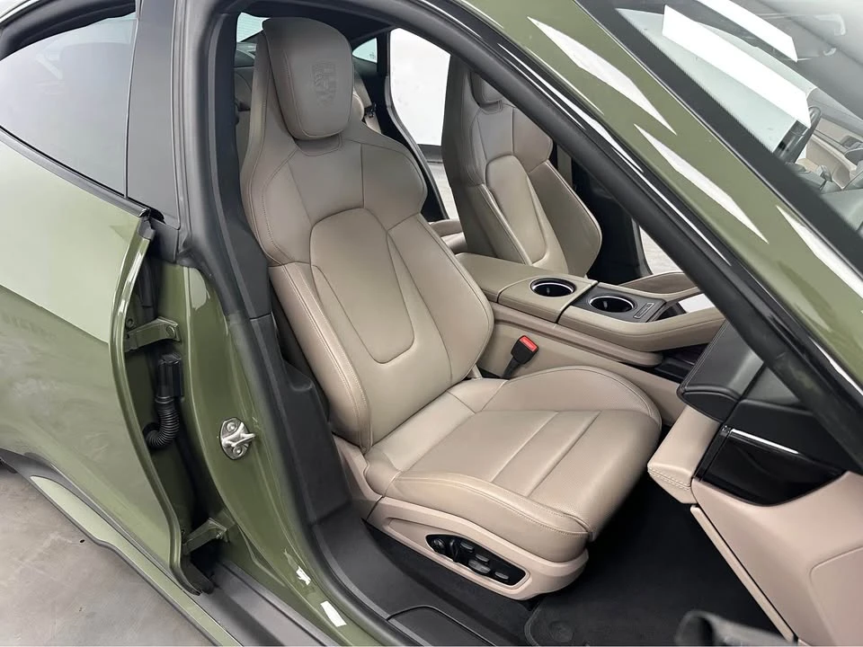2022 Porsche Taycan - Image 12 of 20