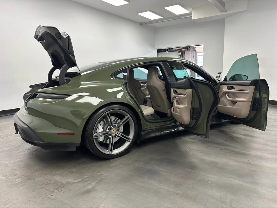 2022 Porsche Taycan - Image 8 of 20