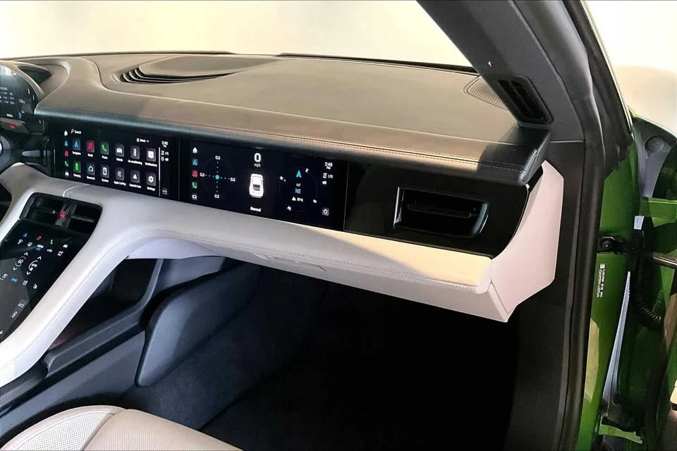 2022 Porsche Taycan 4S - Image 20 of 20