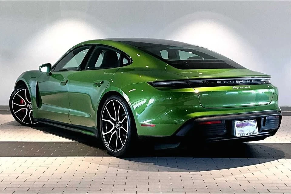2022 Porsche Taycan 4S - Image 3 of 20