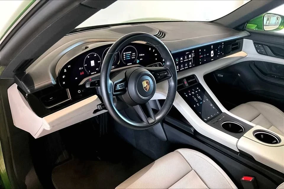 2022 Porsche Taycan 4S - Image 4 of 20