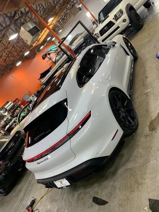 2022 Porsche Taycan GTS - Image 11 of 12
