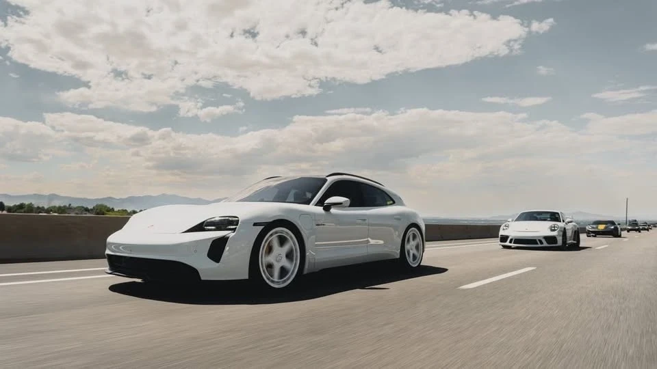 2022 Porsche Taycan GTS - Image 6 of 12