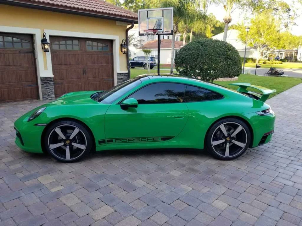 2022 Porsche 992 Carrera - Image 5 of 14