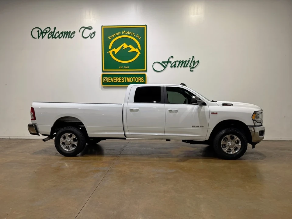 2022 Ram 2500 - Image 9 of 12