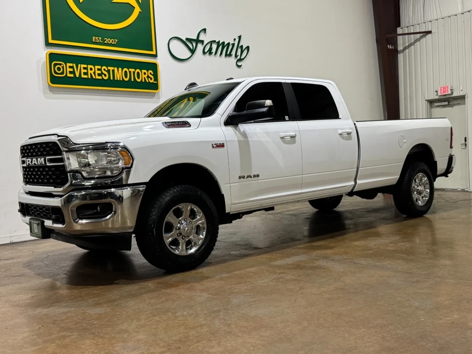 2022 Ram 2500 - Image 3 of 12