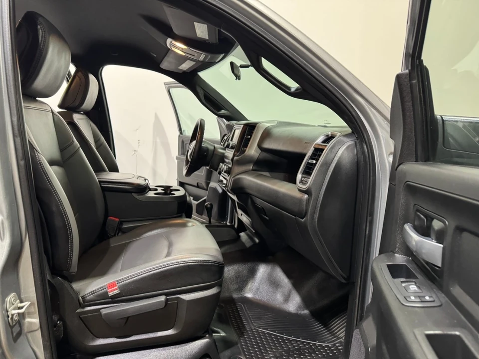 2022 Ram 2500 - Image 14 of 21