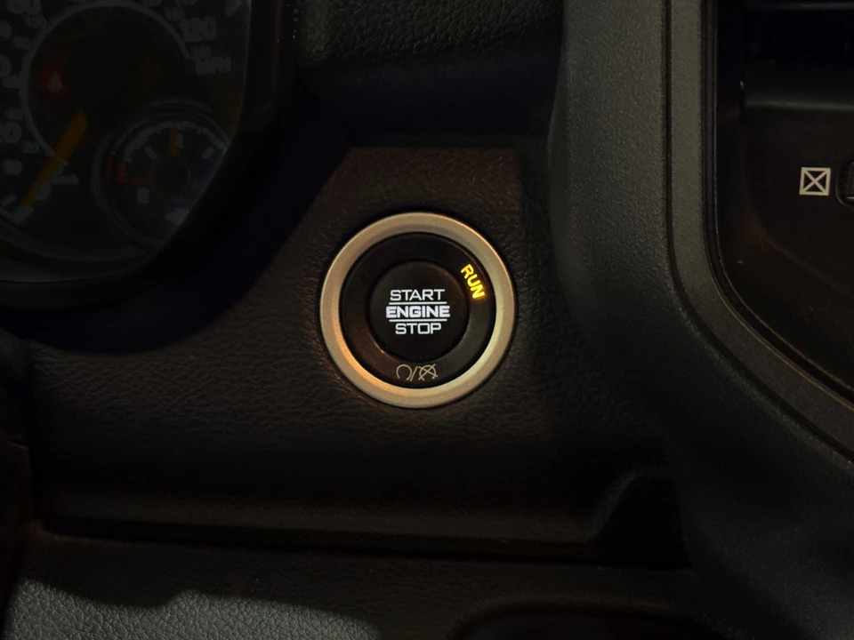 2022 Ram 2500 - Image 7 of 21