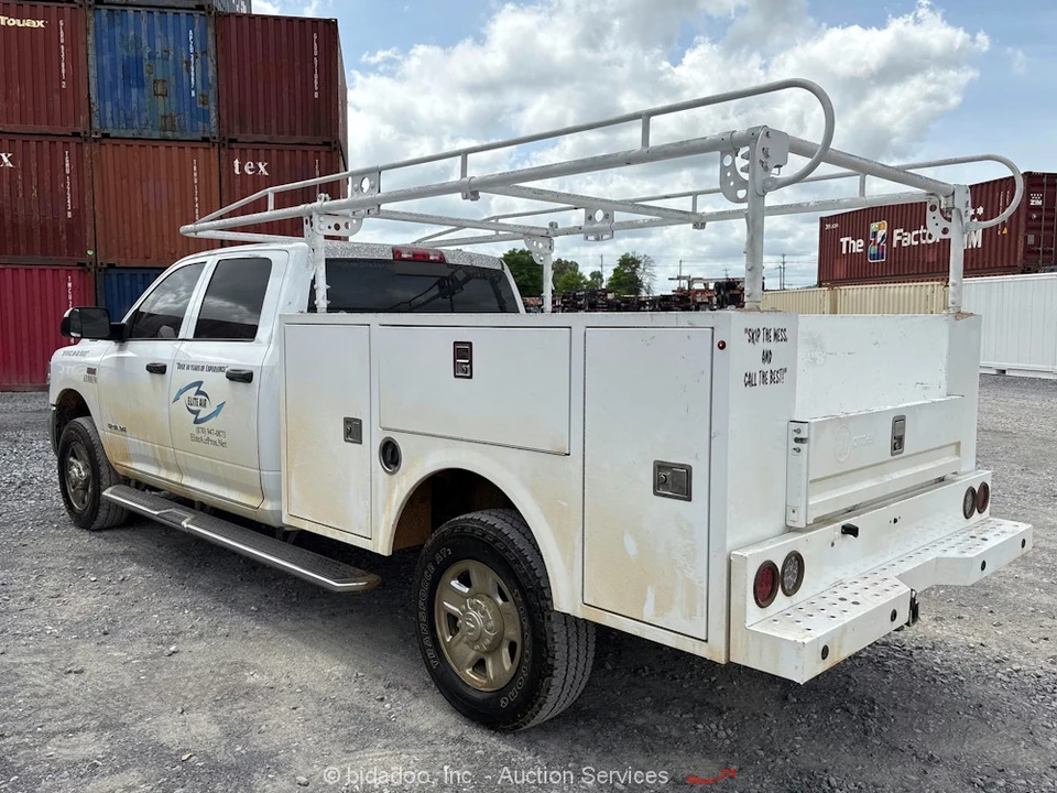 2022 Ram 3500 - Image 3 of 12