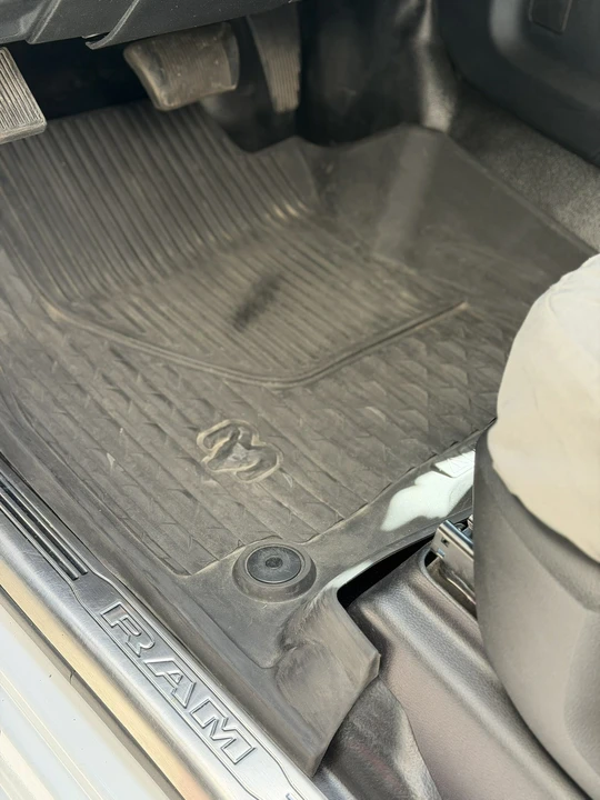 2022 Ram 3500 - Image 20 of 21