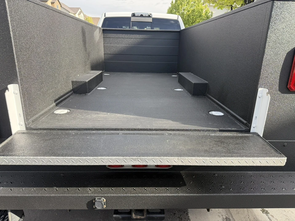 2022 Ram 3500 - Image 4 of 21