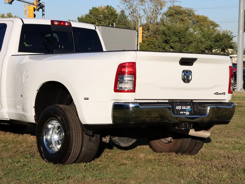 2022 Ram 3500 - Image 5 of 21