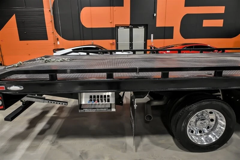 2022 Ram 4500 & 5500 - Image 5 of 21