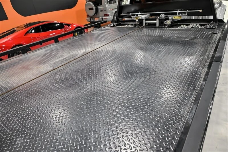 2022 Ram 4500 & 5500 - Image 8 of 21