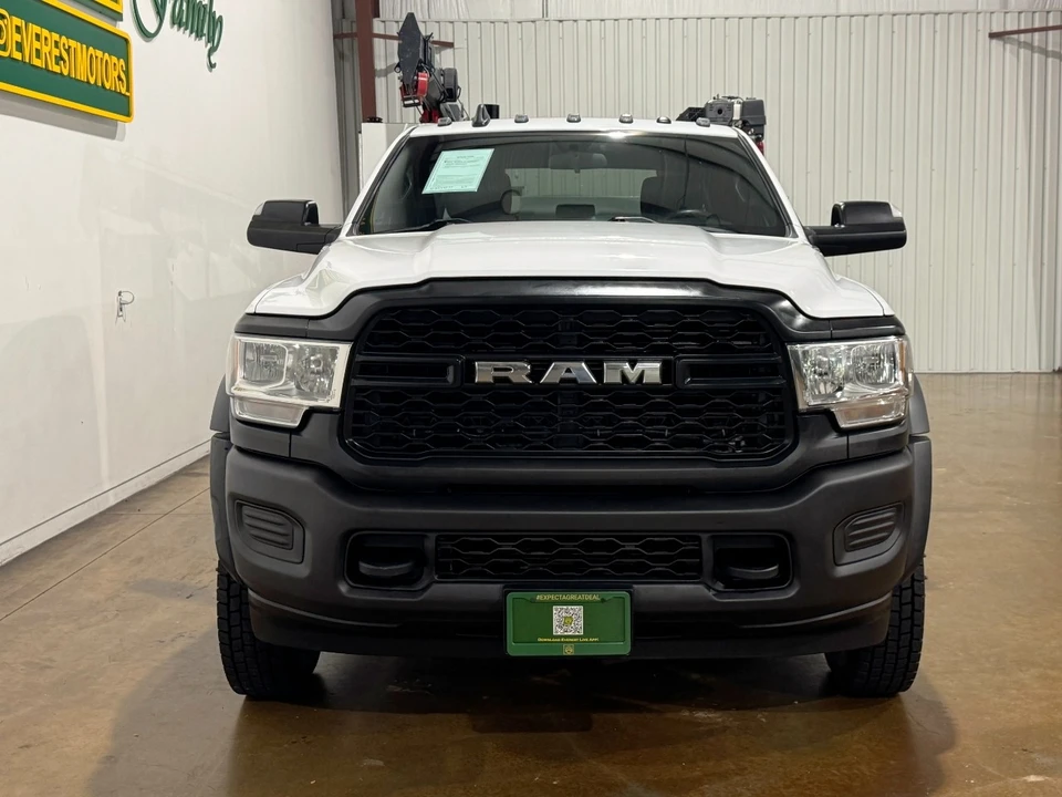 2022 Ram 4500 & 5500 - Image 2 of 12