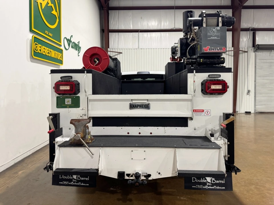 2022 Ram 4500 & 5500 - Image 7 of 12