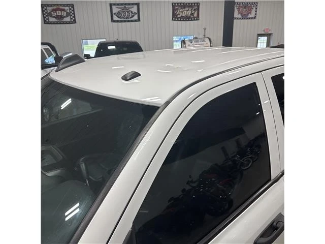 2022 Ram 2500 - Image 2 of 21