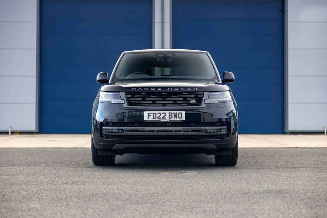 2022 Land Rover Range Rover L460 - Image 3 of 31