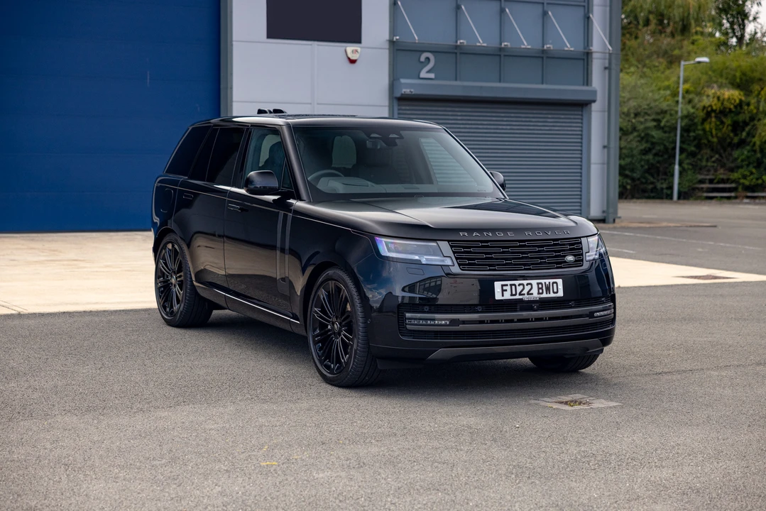 2022 Land Rover Range Rover L460 - Image 18 of 31